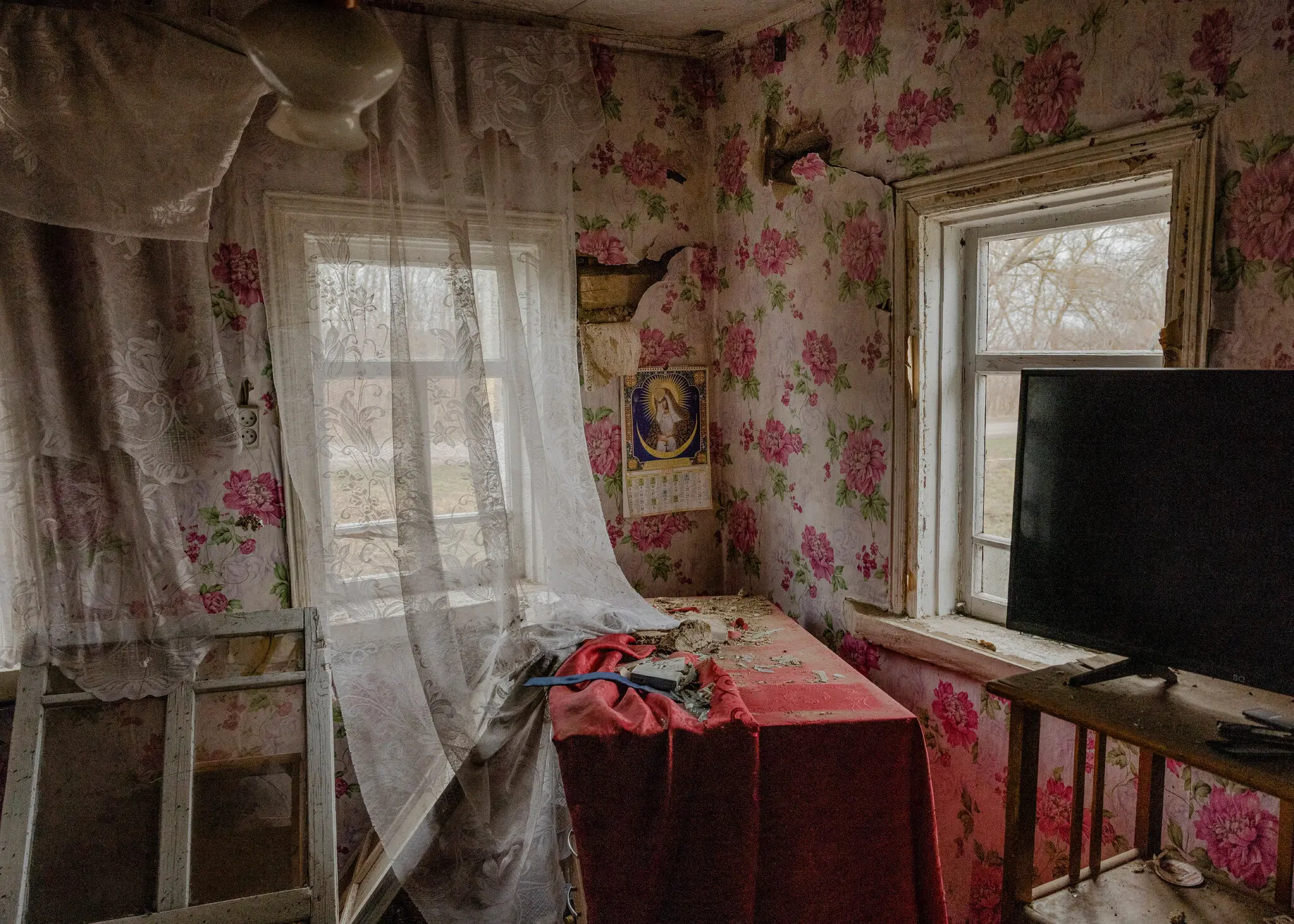 Пошкоджений будинок у селі Правда Курської області.